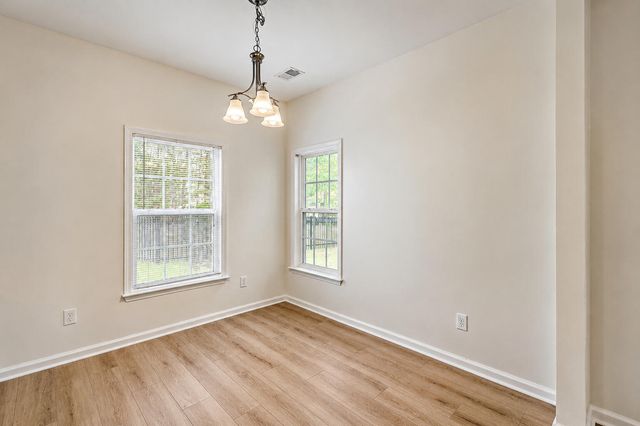 8518 Sentry Circle, North Charleston, SC 29420