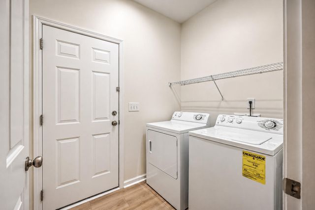 8518 Sentry Circle, North Charleston, SC 29420