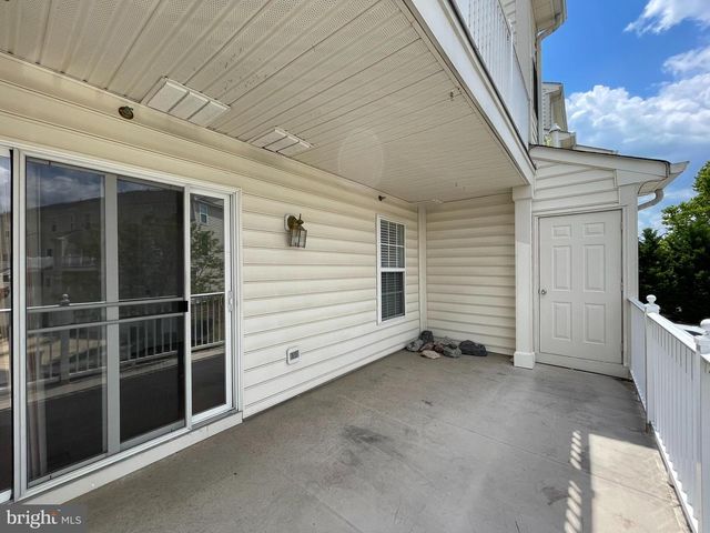 42301 ONYX TER, Aldie, VA 20105