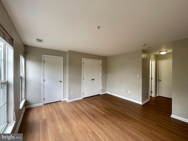 42301 ONYX TER, Aldie, VA 20105