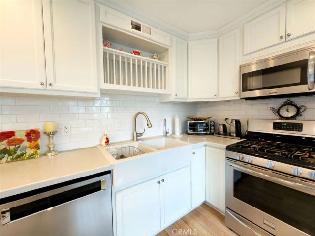 9788 Via Zibello, Burbank, CA 91504