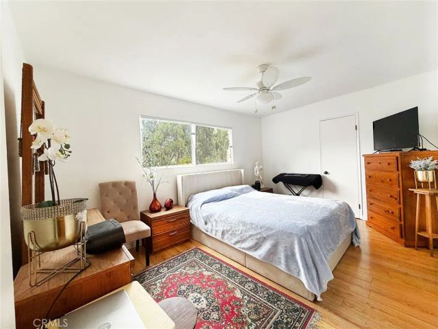 9788 Via Zibello, Burbank, CA 91504