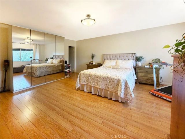 9788 Via Zibello, Burbank, CA 91504