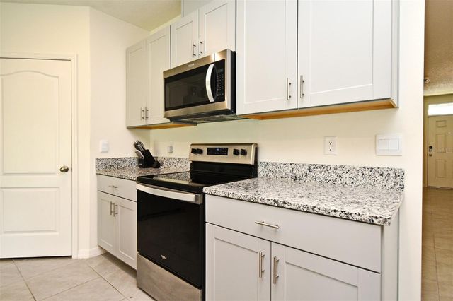 440 BARONESS WAY, Deland, FL 32724