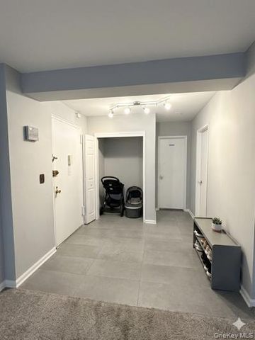 153-25 88th Street 5H, Howard Beach, NY 11414