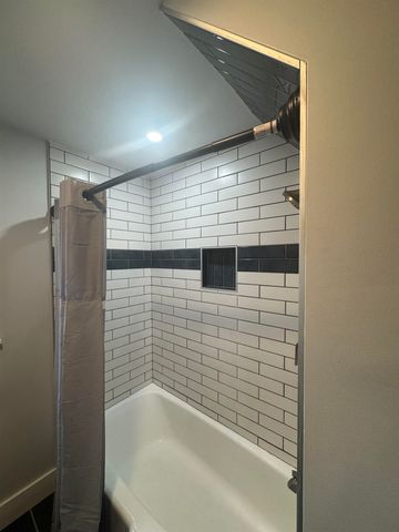 158 Bruce Road, Manchester, NH 03104