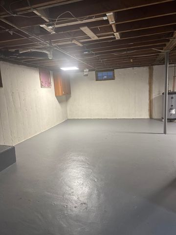 158 Bruce Road, Manchester, NH 03104