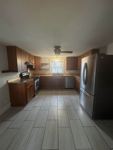 158 Bruce Road, Manchester, NH 03104