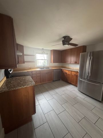 158 Bruce Road, Manchester, NH 03104