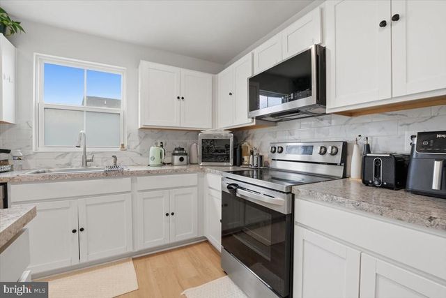 2244 WALNUT BRANCH DR, Culpeper, VA 22701