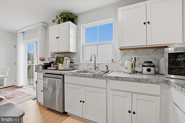 2244 WALNUT BRANCH DR, Culpeper, VA 22701