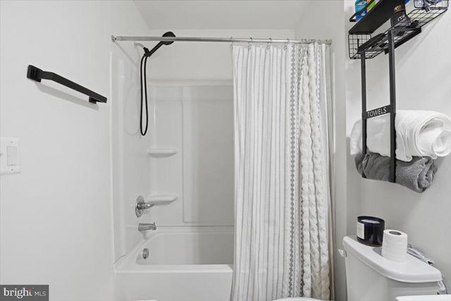 2244 WALNUT BRANCH DR, Culpeper, VA 22701