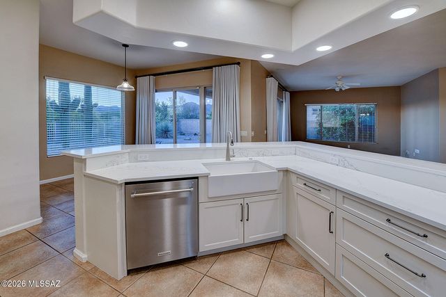 12953 N High Hawk Drive, Marana, AZ 85658