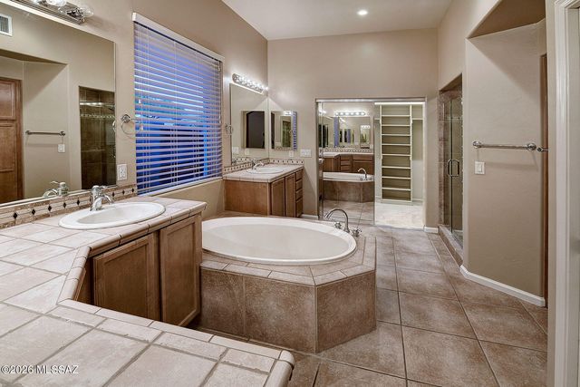 12953 N High Hawk Drive, Marana, AZ 85658