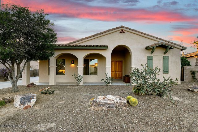 12953 N High Hawk Drive, Marana, AZ 85658