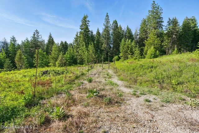 66 Beacon Hill Rd, Cocolalla, ID 83813