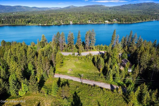 66 Beacon Hill Rd, Cocolalla, ID 83813