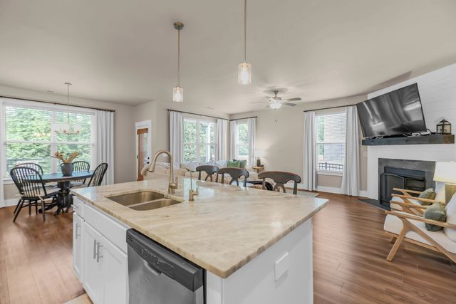 264 Griffin Ln, Gallatin, TN 37066