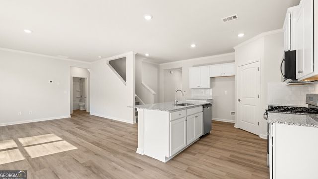 3895 Donetta Drive, Atlanta, GA 30349