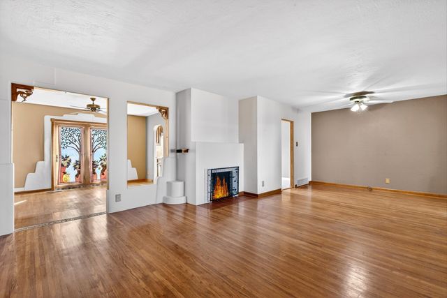 1608 Valencia Drive NE, Albuquerque, NM 87110