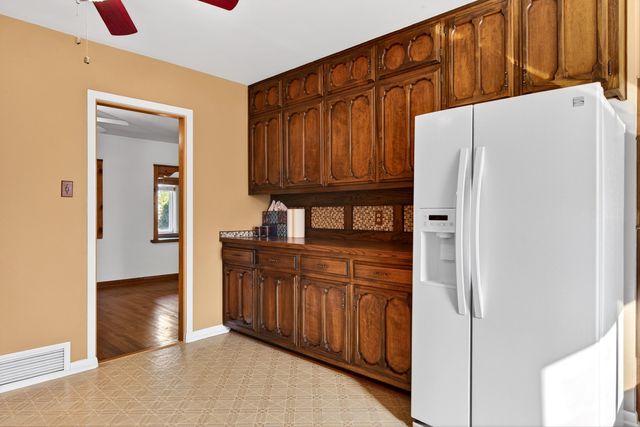 1608 Valencia Drive NE, Albuquerque, NM 87110