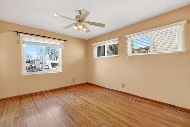 1608 Valencia Drive NE, Albuquerque, NM 87110