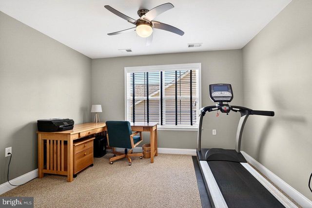 8 TUSCANY DR, Princeton Junction, NJ 08550