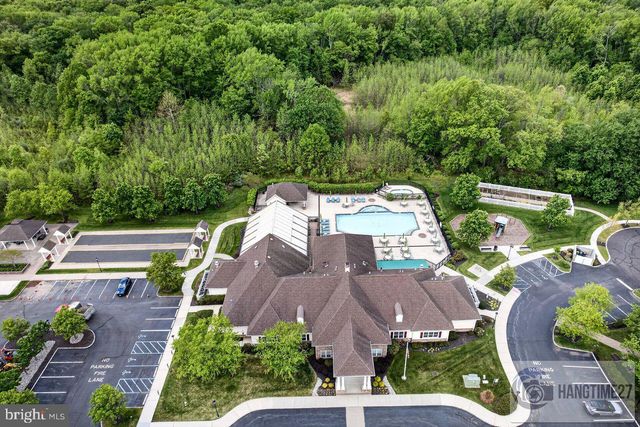 8 TUSCANY DR, Princeton Junction, NJ 08550