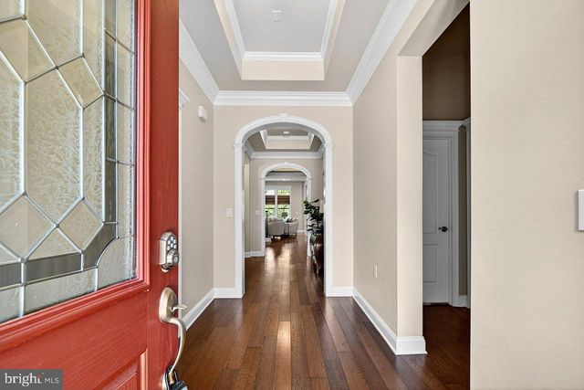 8 TUSCANY DR, Princeton Junction, NJ 08550