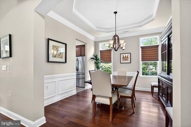 8 TUSCANY DR, Princeton Junction, NJ 08550
