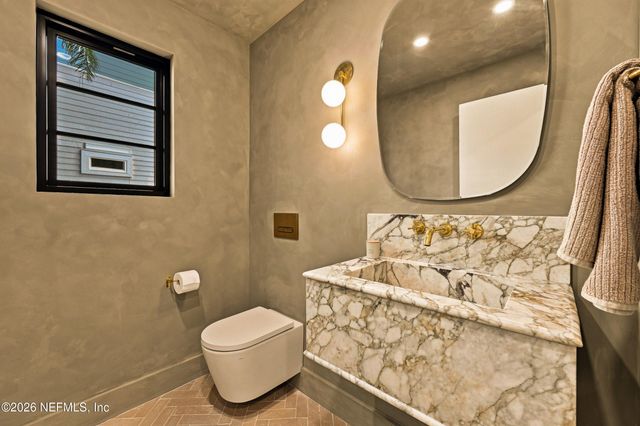 714 2ND Street, Neptune Beach, FL 32266
