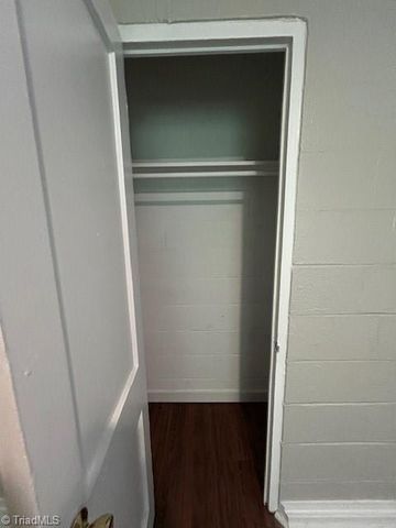 1213 Gatewood Avenue, Greensboro, NC 27405