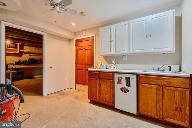 7731 N POINT CREEK RD, Baltimore, MD 21219