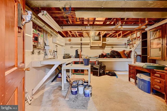7731 N POINT CREEK RD, Baltimore, MD 21219