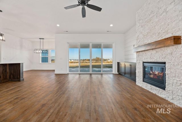 6246 Greenhill Street, Nampa, ID 83687