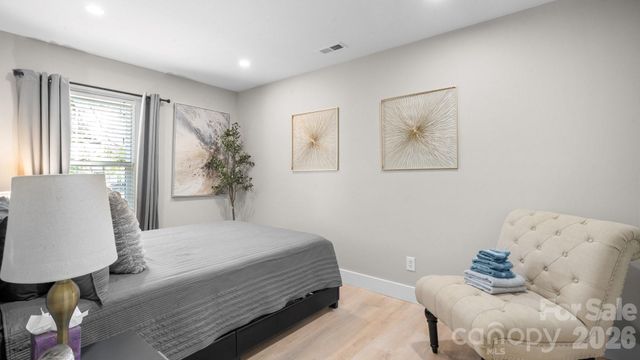 411 Cemetery Street, Charlotte, NC 28216