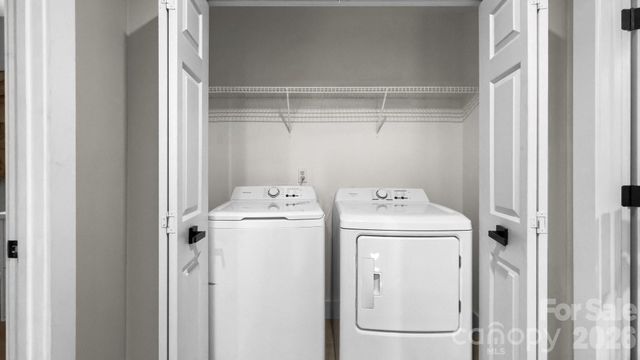 411 Cemetery Street, Charlotte, NC 28216