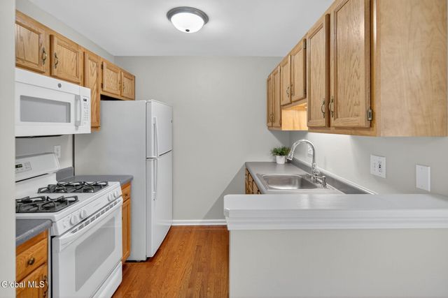 102 Harvard Road, Colonie, NY 12189