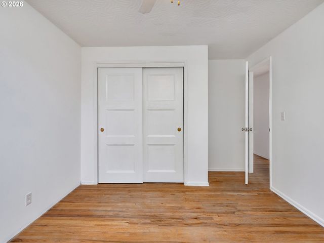 14484 Se PRIMROSE Ave, Milwaukie, OR 97267