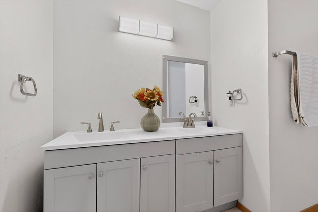 13540 Cedarbrook Avenue NE, Albuquerque, NM 87111