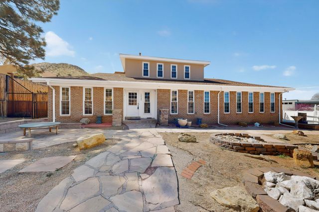 13540 Cedarbrook Avenue NE, Albuquerque, NM 87111