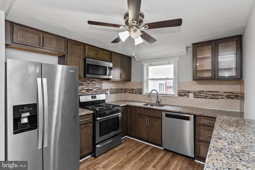 437 JEFFERSON ST, LANSDALE, PA 19446 — photo 5