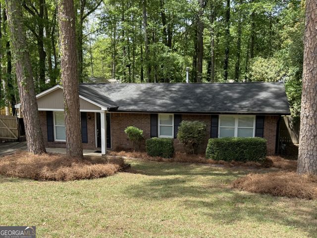 107 Doubletrace Lane, Peachtree City, GA 30269