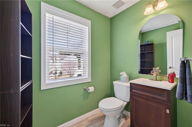 5529 Taylors Walke LN, Virginia Beach, VA 23462