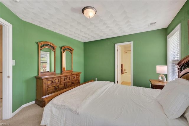 5529 Taylors Walke LN, Virginia Beach, VA 23462