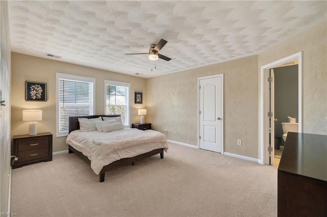 5529 Taylors Walke LN, Virginia Beach, VA 23462