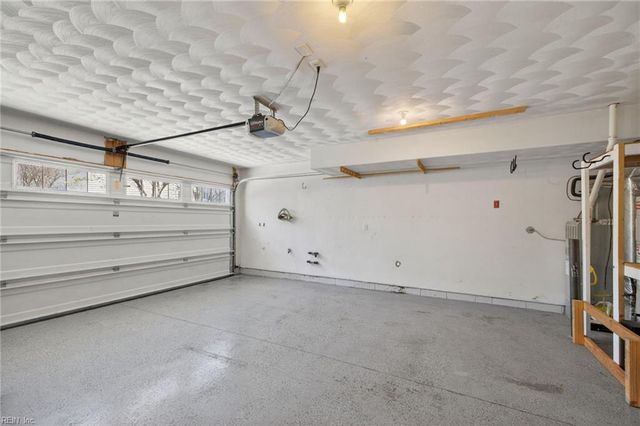 5529 Taylors Walke LN, Virginia Beach, VA 23462