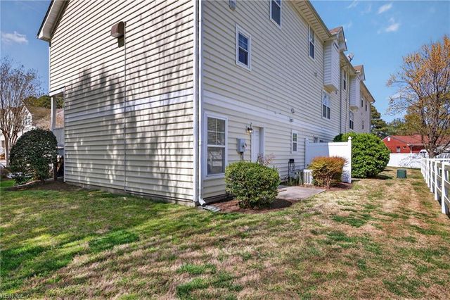 5529 Taylors Walke LN, Virginia Beach, VA 23462