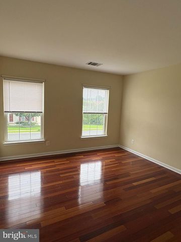 8061 STATION RD, Manassas, VA 20111