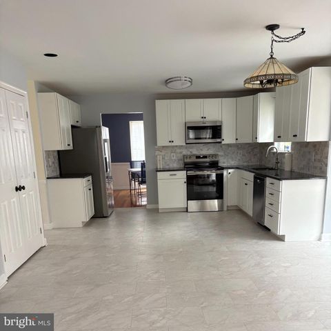 8061 STATION RD, Manassas, VA 20111